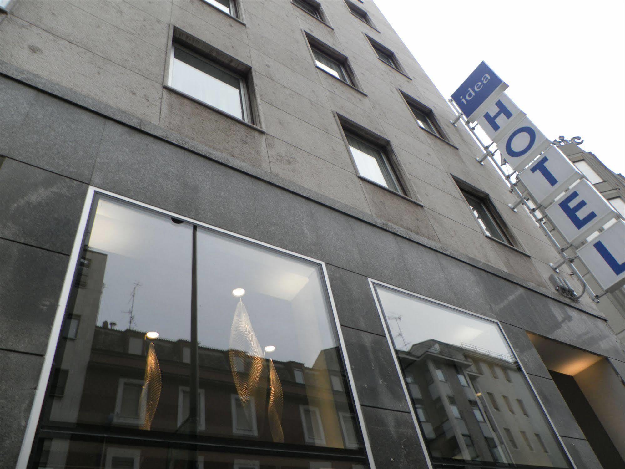 Smart Hotel Central Milán Exterior foto